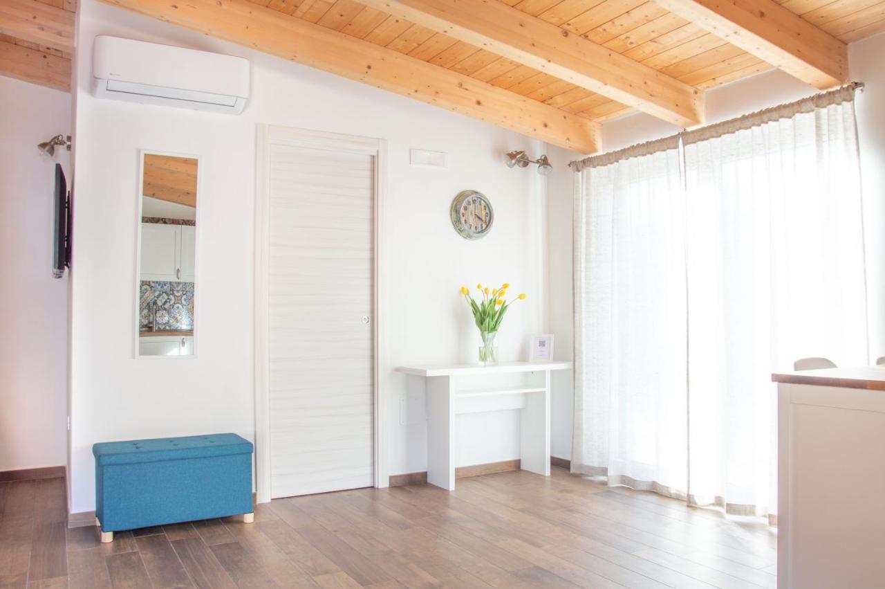 Dependance 6 Apartment Салерно Екстериор снимка