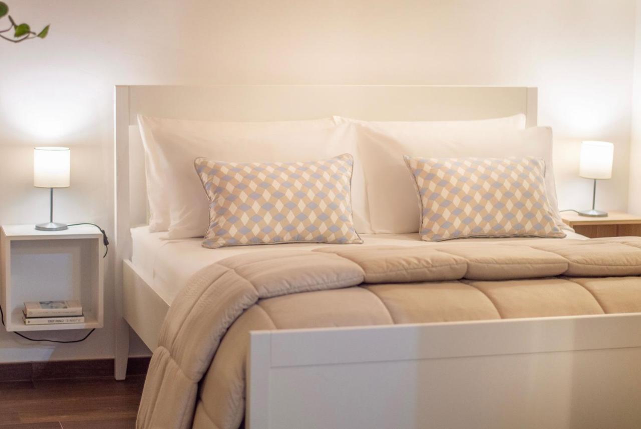 Dependance 6 Apartment Салерно Екстериор снимка